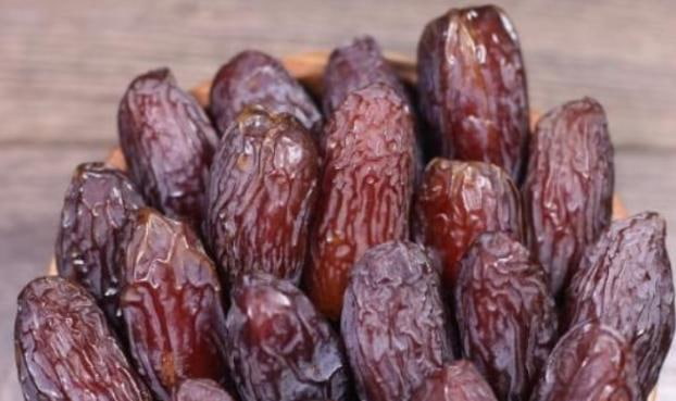 تصویر 1 از خرما پیارم باسکول درجه یک محصول باغات جنوب کشور